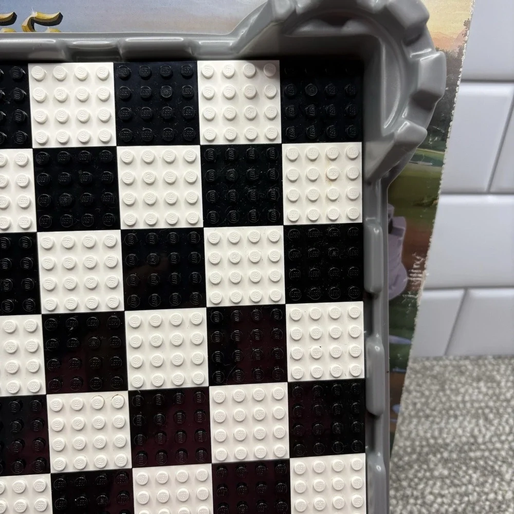LEGO Kingdoms Chess Board And Castle Frame Retired In Orig Box